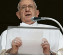 É preciso invocar Jesus nas tentações, não dialogar com o diabo, diz papa Francisco
