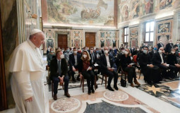 O Papa a empresários cristãos: contribuir para o bem de todos