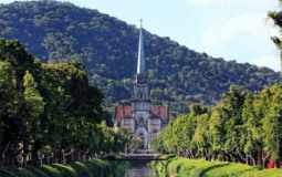 Bispo dom Gregório convoca dia de oração pelas vítimas em Petrópolis