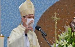 Covid-19: Dom Adelar está oficialmente de alta do isolamento