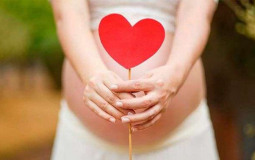 O que um nascituro experimenta no ventre materno?
