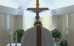 O Papa: a Igreja não é uma casa somente para alguns, é para todos