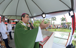 Dom Aparecido Donizeti celebrará Santa Missa de abertura do Show Rural 2024
