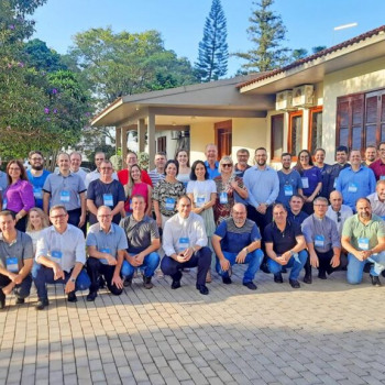 Encontro Regional dos Ecônomos reuniu contadores, juristas e departamento pessoal das dioceses do Paraná