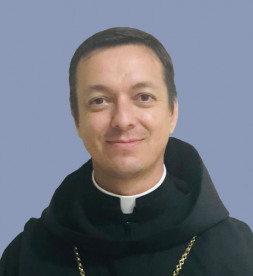 Pe. Claudemir Afonso Caprioli (Nome Religioso Pe. Bernardo)