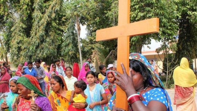 Mundo: cresce intolerância religiosa contra cristãos e muçulmanos