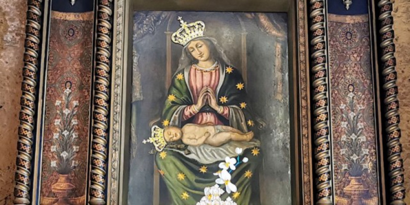 Santuário guarda imagem milagrosa de Maria com o Menino Jesus dormindo