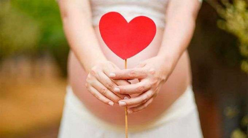O que um nascituro experimenta no ventre materno?