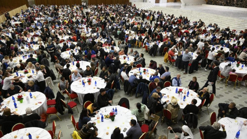 Papa celebra VI Dia Mundial dos Pobres com almoço oferecido para 1.300 pessoas em vulnerabilidade na Sala Paulo VI