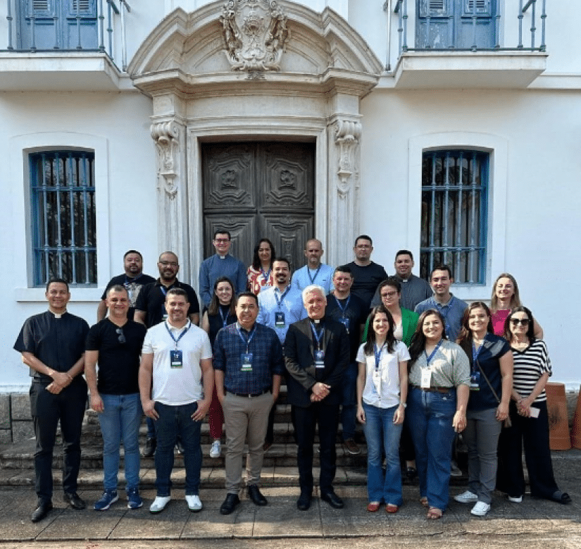 Igreja do Paraná marca presença no 11º Seminário de Comunicação Social